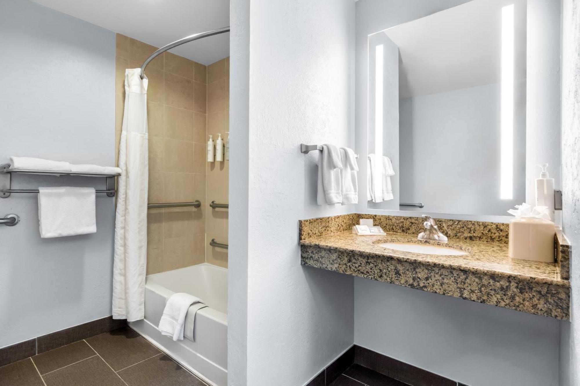 Hilton Garden