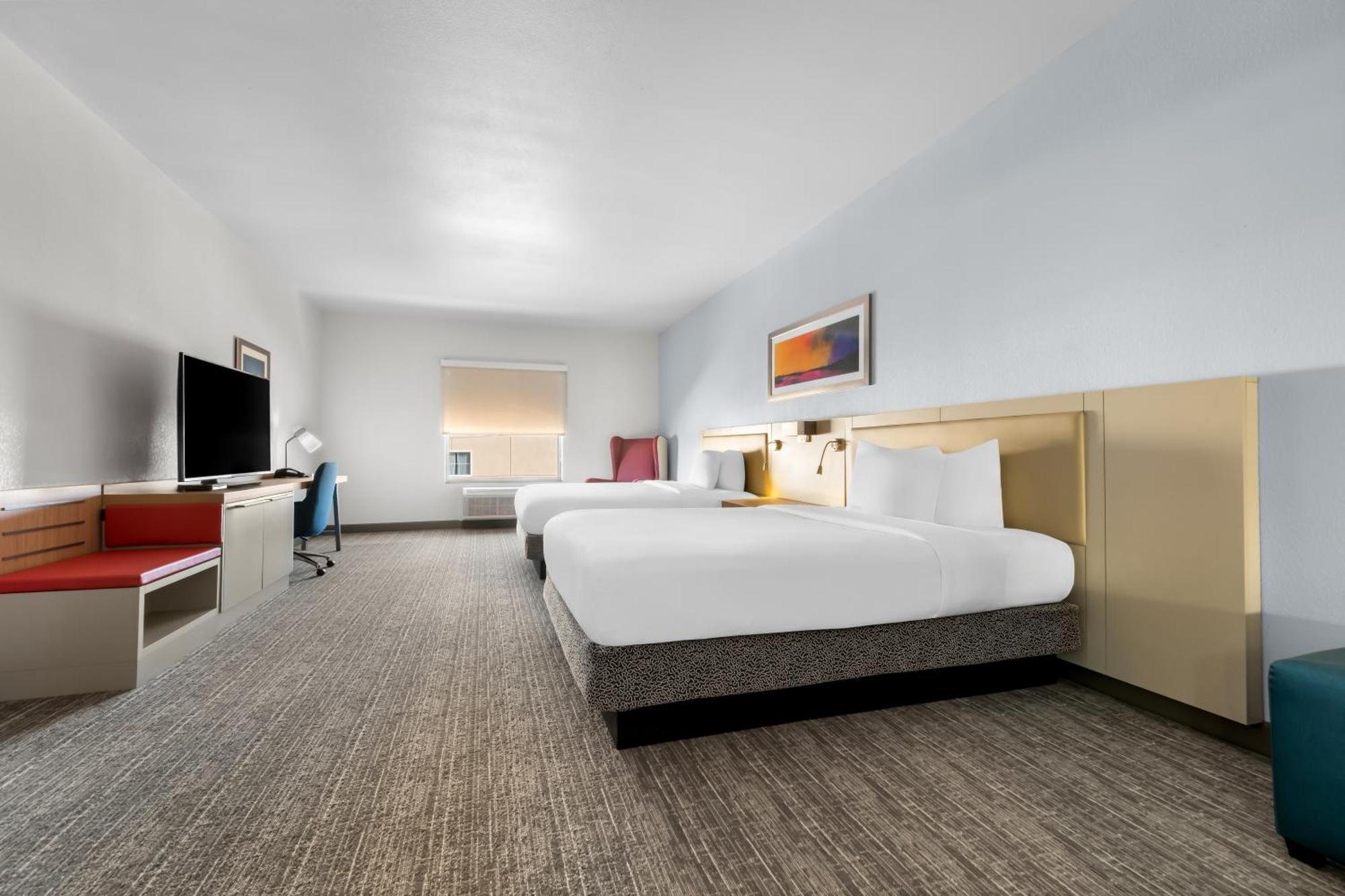 Hotel Hilton Garden 3*